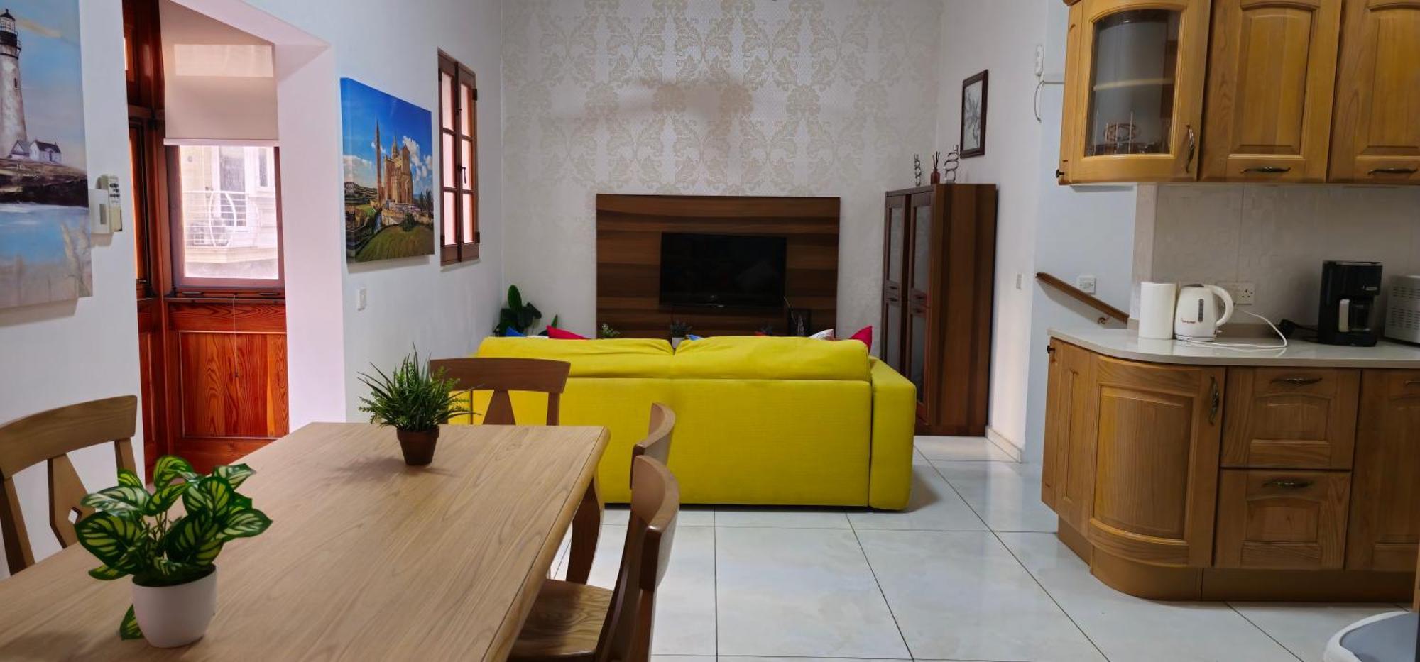3 Floors Villa On Promenade 4 Bedrooms 3 Bathrooms Sliema Exterior photo