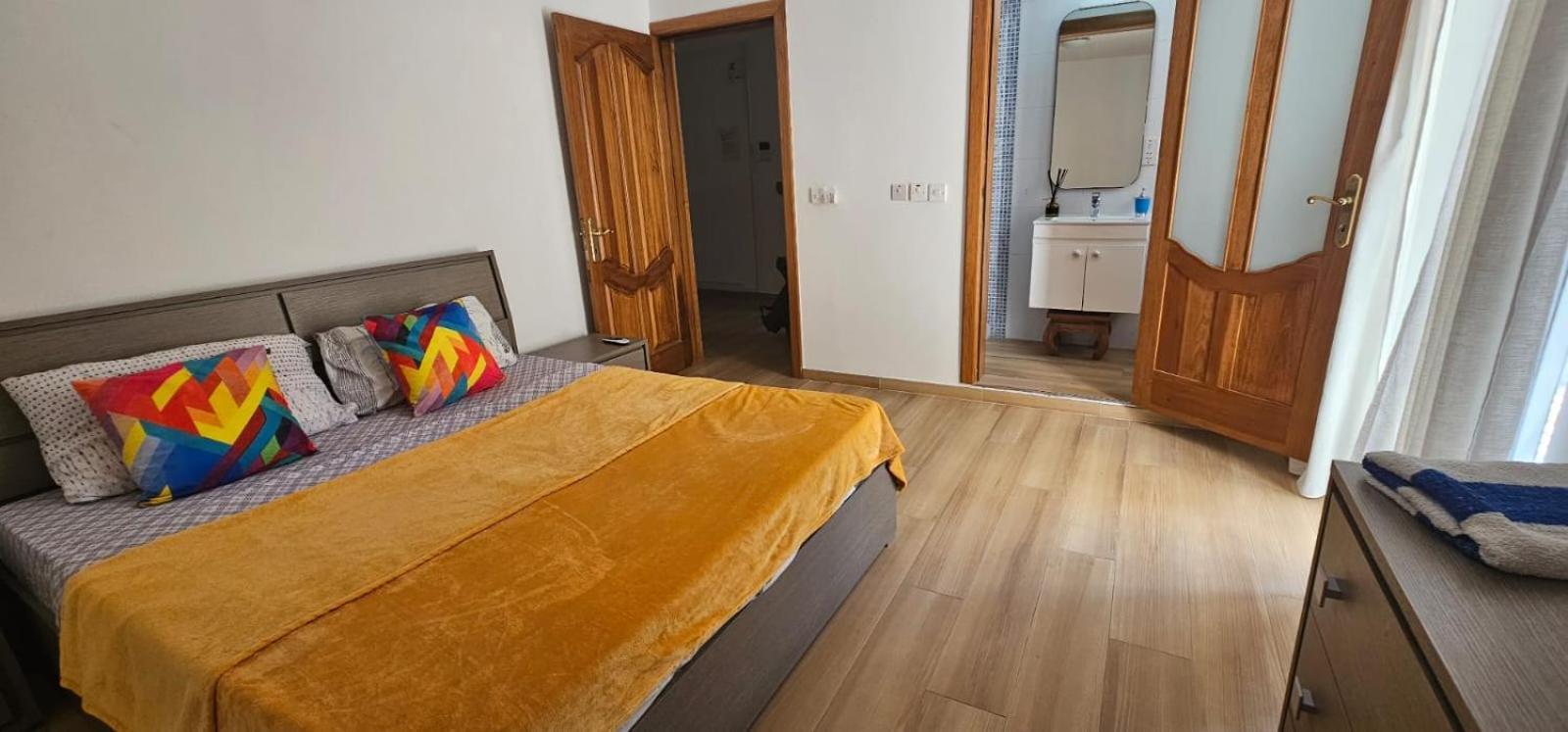 3 Floors Villa On Promenade 4 Bedrooms 3 Bathrooms Sliema Exterior photo